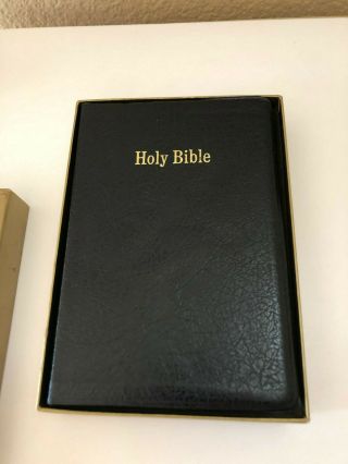 Rare & Nos Kjv Color Pictures Black Leather Study Bible Compact Version