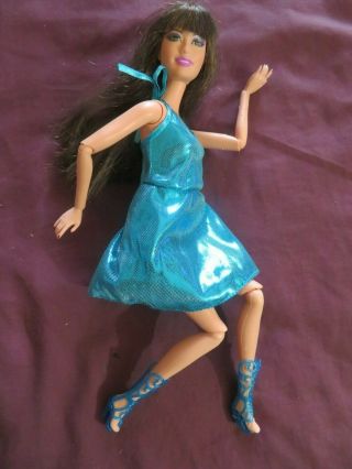 Rare Barbie Raquelle Doll Fashionista Raven Hair Articulated W/dress Boots Nr