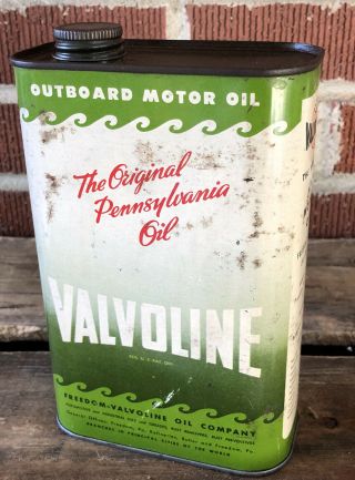 Vtg 1940s Freedom Valvoline Outboard Motor Oil 1 Quart Oil Can Tin Rare Wwii Era