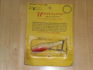 Hootenanna Vintage Wooden Fishing Lure - - Old Stock