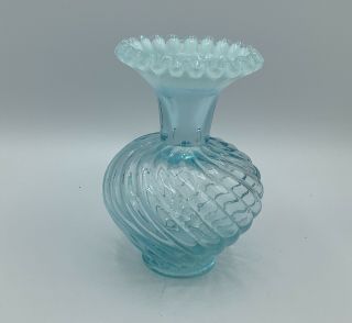 Fenton Blue Art Glass Swirl Ribbed Vase Ruffled Opalescent Edge Rare