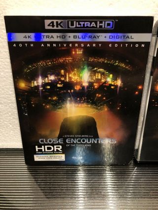 Close Encounters of the Third Kind: w/RARE OOP Slipcover (4K Ultra HD & Blu - ray) 2