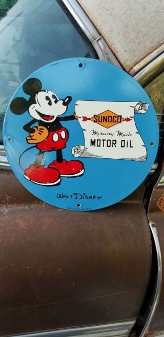 Rare Old Vintage 1933 Sunoco Mickey Mouse Walt Disney Porcelain Sign Gas Oil Nos