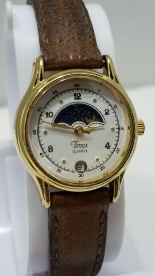 Vintage Timex Lady Gold Tone Moon Phase Quartz Watch W/leather Band - Batt