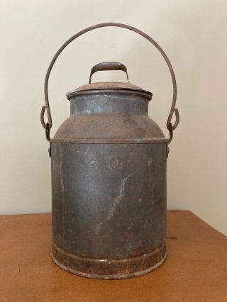 Antique Vtg Metal Tin Milk Can Pail Container With Lid And Handle - 4 Qt Rustic