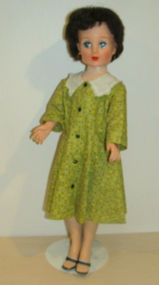 Htf Rare Vintage 28” Multi Jointed Eegee Walker Fashion Doll Dressed