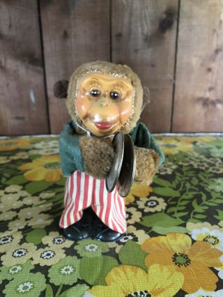 Vintage Russ Wind Up Toy Monkey With Cymbals Clapping Hands Antique