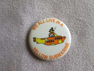 The Beatles Yellow Submarine Button / Pin Rare Colectible