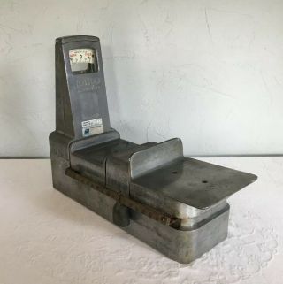 Vintage Toledo Scale Speedweigh 5 Lbs.  Capacity General Store Candy Dry Goods