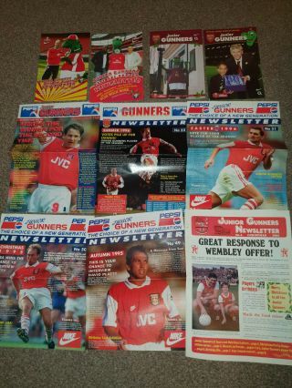 Arsenal - 10 Rare Junior Gunners Official Magazines / Newsletters