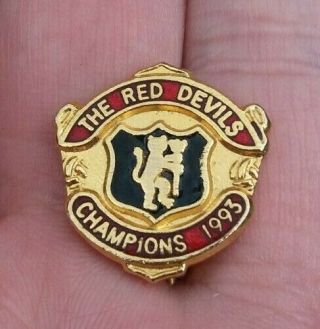 Manchester United The Red Devils 1993 Vintage Pin Badge Rare Vgc