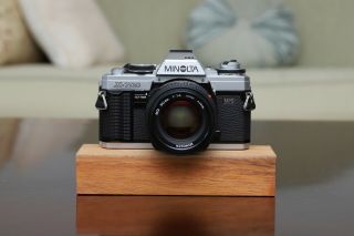 RARE SILVER Minolta X - 700 MPS 35mm SLR Film Camera Body with 50mm 1.  4 3