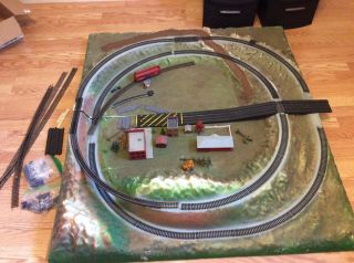 Rare Vintage Ho Train Layout Store Display On.  Pay Exact Only