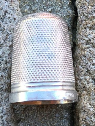 Stunning Sterling Silver Thimble - Henry Griffith & Sons Ltd