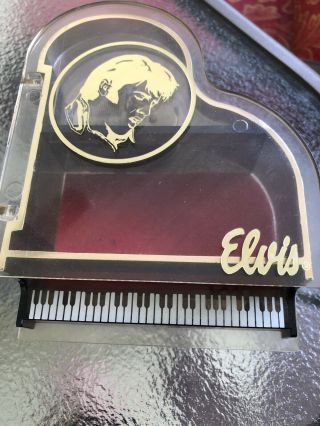 VINTAGE ELVIS PRESLEY “LOVE ME TENDER” PIANO MUSIC BOX HTF RARE 2