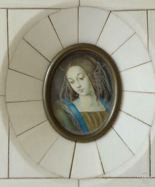 Antique Late 19th Early 20th C French Painted Portrait Miniature Of A Young Lady