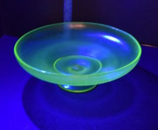 Antique Fenton Florentine Green Stretch Glass,  Uranium,  Footed Bowl 3