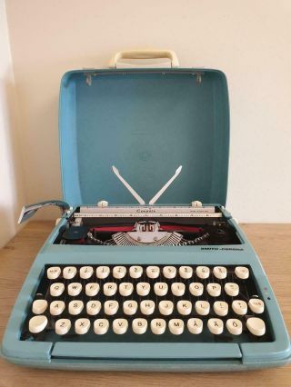 Vintage Smith - Corona Typewriter Rare With ÖÄÅ Keys