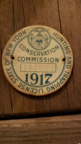 1917 York Hunting And Trapping License Button Pin Vintage Rare
