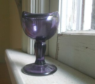 ANTIQUE AMETHYST GLASS EYEWASH CUP OVER 100 YEARS OLD WITH ROLLED IN RIM 2