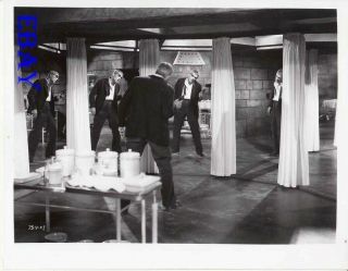 Boris Karloff Holds A Gun In Front Of A Row Of Mirrors Rare Photo The Raven