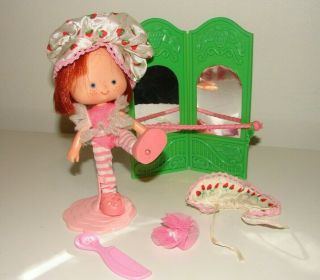 Vintage Strawberry Shortcake Ballerina Doll Revised Listing - All Accessories