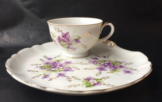 Vintage Tea Cup And Saucer Floral Pattern With Gold Trim Made In Japan