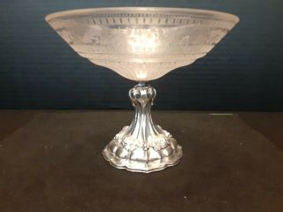 Antique Etched Glass Compote W/sterling Repousse Base C.  1920 (13.  4oz) (w/b)