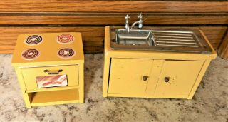 2 Vintage Wood Kitchen Cabinet W/sink - Faucets & Stove - Dollhouse Rare
