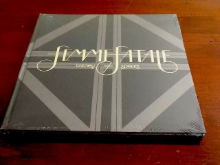Britney Spears - Femme Fatale Deluxe Hardcover Version - Rare And Like