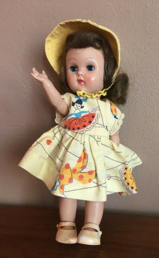 Vintage 1950s Vogue Ginny 7.  5 " Slw Doll,  Euc With 3 1950 
