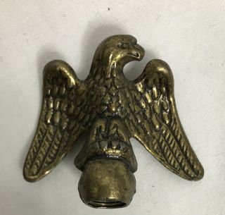 Vintage Brass Eagle Lamp Finial Topper Pre - Owned