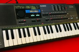 Rare 80s Vintage Casio Ht - 700 Programmable Pcm Synthesizer W/ Midi & Effects
