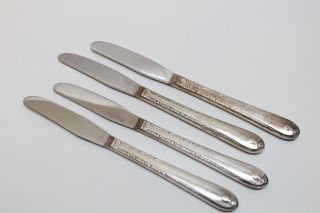 4 Wm Rogers & Son Is Exquisite Silverplate Flatware Grille Knives