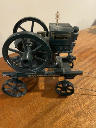 Rare Collectible Ertl Mccormick Deering Hit And Miss Engine Model Toy Scale