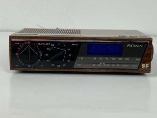 Vintage Sony Dream Machine Ez - 4 Digital Alarm Clock & Radio - Great