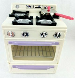 Tyco 1996 Kitchen Littles Deluxe Stove & Frying Pan 2038 Barbie Size