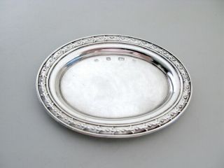 Solid Silver Pin Dish - Shefffield 1992 - By Carr 