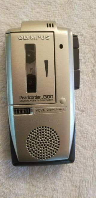 Rare Vintage Olympus Pearlcorder J300 Micro - Cassette Voice Activated Recorder
