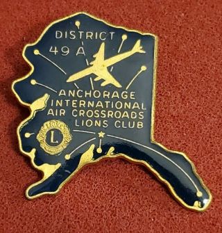 District 49a Anchorage International Air Crossroads Lions Club Pin Br123 Rare