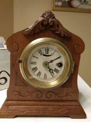 Petite Vintage - Antique Mantle Clock - Wind Up - No Key - No Name - - Dim.  7.  5x6.  5x2.  5