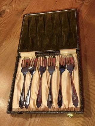 Set Of 6 Vintage Silver Plated Epns Cake Forks
