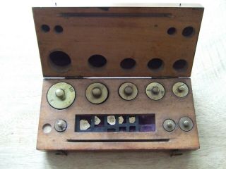 Vintage Brass Weights In Fitted Wooden Box -