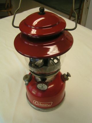 COLEMAN 200A SINGLE MANTLE LANTERN /WITH RARE STORAGE BASE COND 3