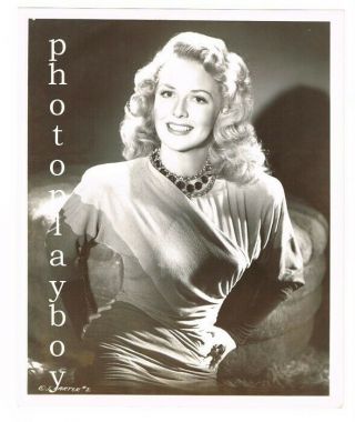 Janis Carter Voluptuous Blonde Glamour Girl Sexy Shapely Movie Portrait 1940 