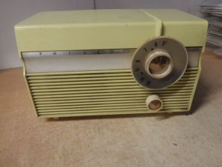 Vintage 1958 Yellow Bakelite? Philco Tube Radio Model F813 - 124 Rare