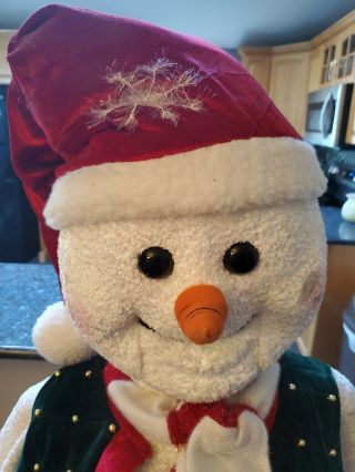 RARE Gemmy Animated Snowman 5 ' Life Size Dancing Singing Karaoke Christmas 2