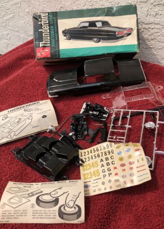 Vintage Amt 1966 Ford Thunderbird Craftsman Series Model 1:25 Kit - Not Complete