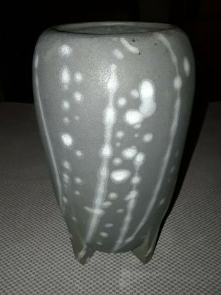 Vintage Brush Mccoy Pottery Arts & Crafts 703 Footed Rocket Vase Very Rare Glaze
