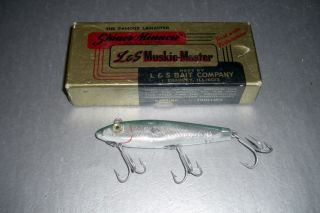 Early Box For Muskie - Master Lure By L&s Bait Co Of Illinois